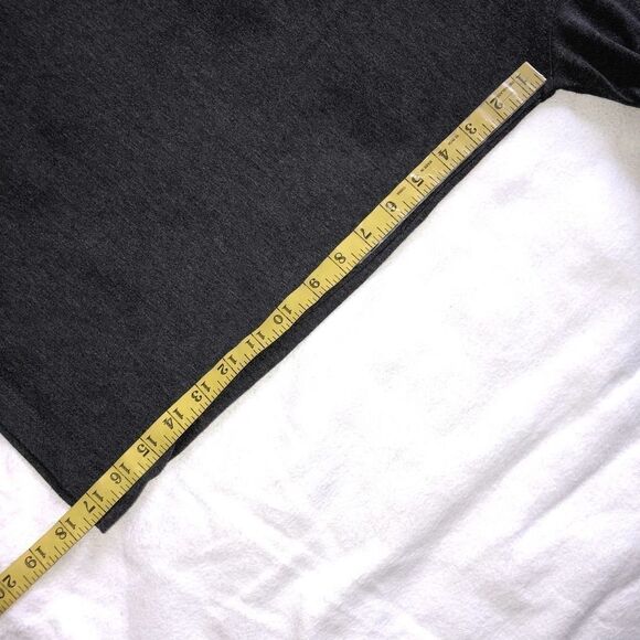 NHL Chicago Blackhawks Gray Graphic Short Sleeve Shirt- L - Picture 8 of 11